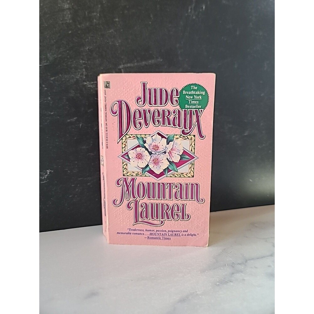Mountain Laurel By Jude Deveraux Paperback